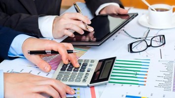 Hướng dẫn thời điểm để tính giá vật liệu công trình khẩn cấp